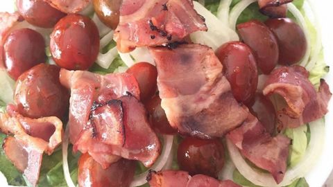 Cách làm salad thịt nguội (bacon) tươi ngon, đẹp da giữ dáng