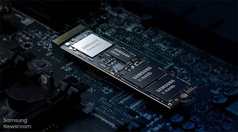 Samsung đạt doanh thu kỷ lục nhờ 'cơn khát' chip toàn cầu