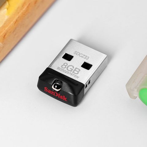 USB 2.0 8GB Sandisk SDCZ33 2020