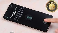  Loạt điện thoại cảm biến vân tay trên màn hình đang giảm giá siêu hot tại Trung Tâm Bảo Hành, có nhiều cái tên hấp dẫn lắm đó 