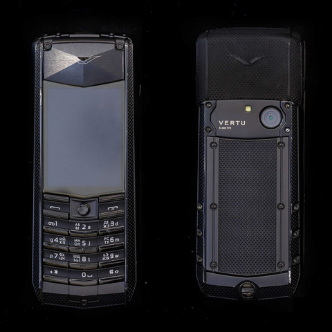 Điện Thoại Vertu Ascent X Titanium Knurled Black