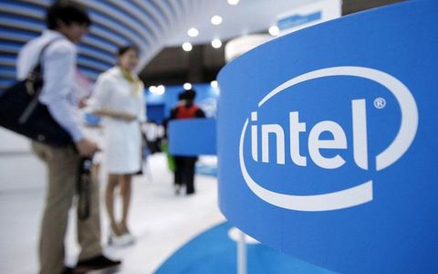Việt Nam Góp Phần Giúp Intel Vượt Khủng Hoảng Chip