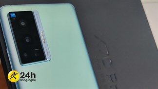 Vivo X70 Pro lộ ảnh thực tế: Mặt lưng cong, camera hỗ trợ zoom quang học 5x và được phủ thấu kính lọc sáng