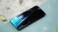  Trên tay Vivo Y12s: Ngoại hình bắt mắt, cấu hình đủ dùng, viên pin khủng với mức giá tương đối dễ tiếp cận 