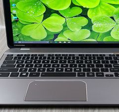 Vỏ mặt C Toshiba Satellite S955D