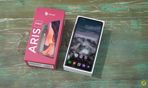 Trên tay Vsmart Aris Pro bản chính thức: Công nghệ Camera ẩn dưới màn hình đã hoàn thiện, pin 4.000 mAh và sạc nhanh 18W