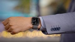  Sau 3 năm vắng bóng không rõ lí do, ứng dụng bản đồ Google Maps đã chính thức quay trở lại trên Apple Watch 