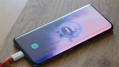  OnePlus công bố giải pháp sạc nhanh Warp Charge 65 đi kèm OnePlus 8T, sạc đầy viên pin 4.500mAh chỉ trong vỏn vẹn 39 phút 