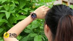  Đâu là món quà ý nghĩa cho Mẹ? Tham khảo ngay những vòng đeo tay và đồng hồ thông minh cho mẹ giá đang cực tốt, chất lượng cực ngon 
