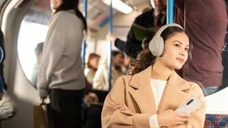 Sony ra mắt tai nghe chống ồn WH-1000XM4 tại Việt Nam, giá 8.490.000 đồng kèm quà tặng đặt trước trị giá 1.290.000 đồng