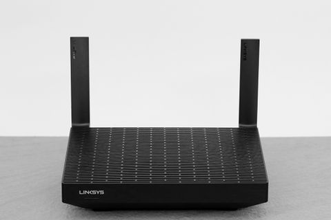 Router Wifi Chuẩn Wifi 6 Linksys Max Stream MR7350 Đen