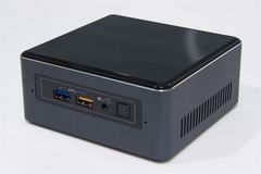  Máy tính Intel NUC BOXNUC7CJYH2 