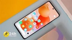  Rò rỉ ảnh chụp mặt kính bảo vệ Xiaomi 12 Pro: Màn hình cong tràn cạnh, viền màn hình siêu mỏng, nhỏ gọn hơn so với Mi 11 