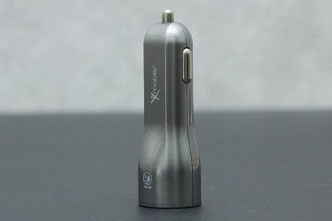 Sạc xe hơi 10W Dual USB Xmobile TS-C063S Xám