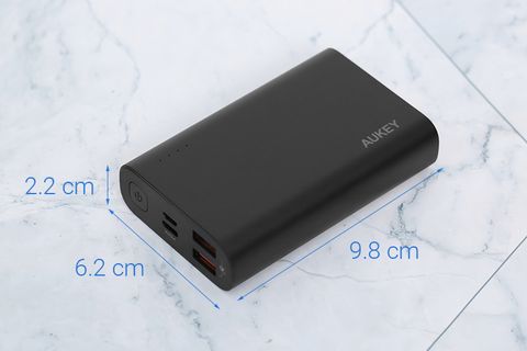 Pin sạc dự phòng Polymer 10000mAh Type C PD QC3.0 Aukey PB-XD12 Đen