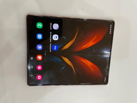 Samsung Galaxy Z Fold2 (5G) F916B Đồng (mã sp: #34467678)