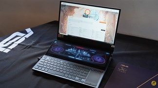 Trên tay ASUS Zephyrus Duo: Laptop gaming cực độc với 2 màn hình chỉ trên một thiết bị