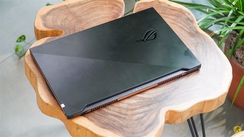 Trên tay ROG Zephyrus S17: Laptop gaming siêu mỏng, cấu hình cực mạnh