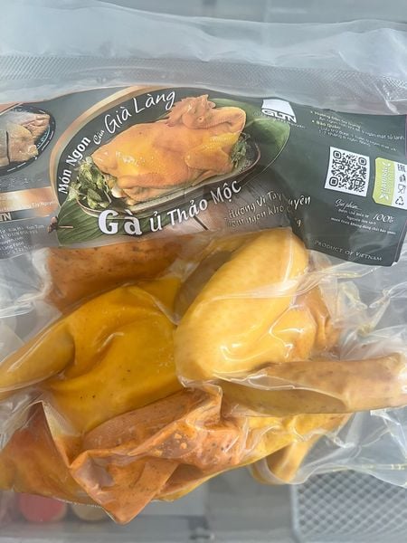 Gà Ủ Thảo Mộc