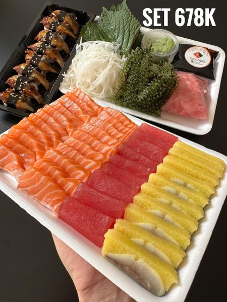 CA9 SET 6B (SALMON BELLY 200GR, TUNA 100GR, HERRING WITH CAPELIN ROE 100GR, EEL NIGIRI 6PCS)
