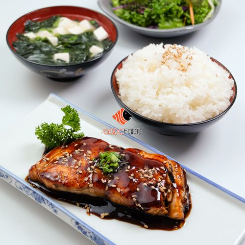 CA Set Cơm Cá Hồi nướng sốt Teriyaki (Grilled Salmon With Teri sauce)