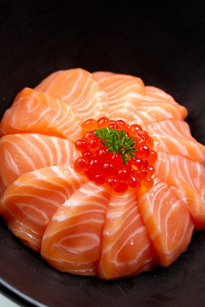 CA Cơm Cá hồi với Trứng Cá hồi ( Salmon with salmon roe rice)