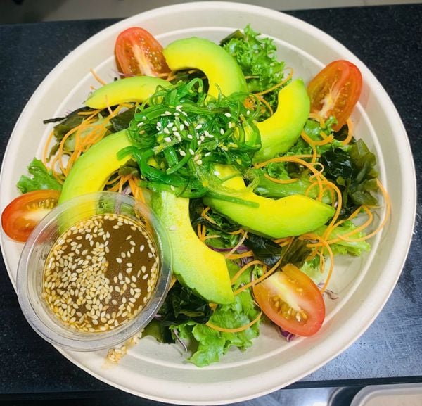 Salad bơ trái Yummy
