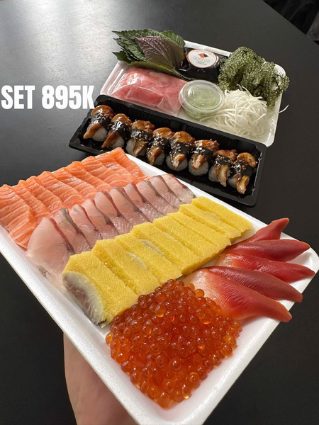 Sét 895k (1 sushi lươn,100g bụng hồi, 100g chẽm, 100g trích, 5 sò đỏ, 50g trứng cá hồi )