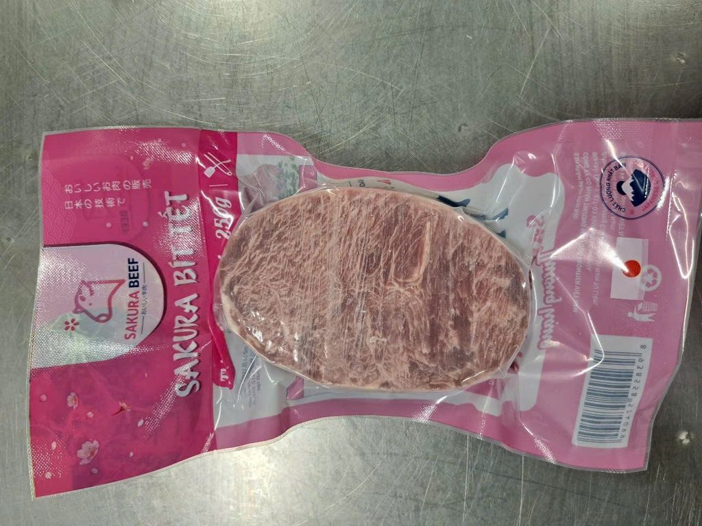 Bò Sakura beefsteak (miếng 200gr) vân mỡ