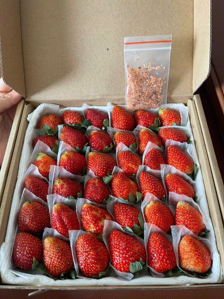 Dâu Tây Hộp Siêu Ngon