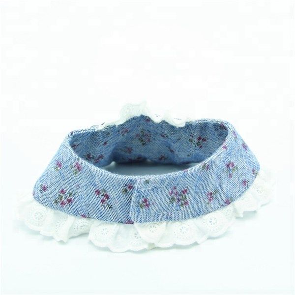 Khăn quàng cổ hoa văn chấm bi có hoa cho thú cưng Ambaby