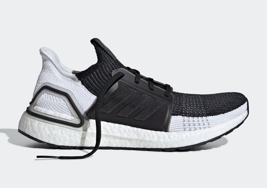 ultra boost 5.0 white