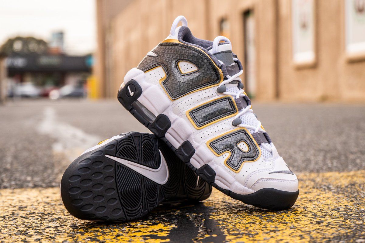 nike air more uptempo bebe