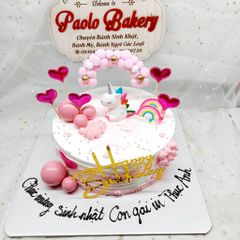 Bánh sinh nhật bé gái