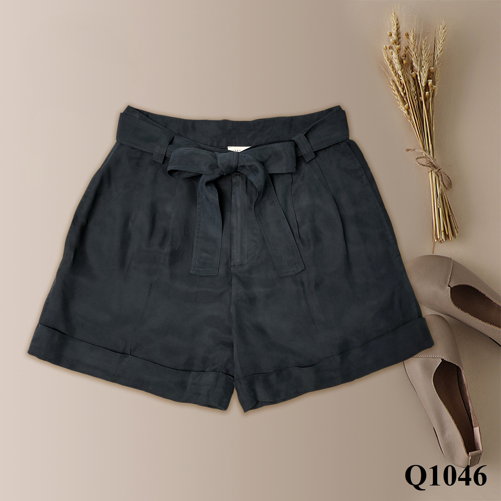  Q1046-Quần Short Lụa Cotton Chân Rộng 