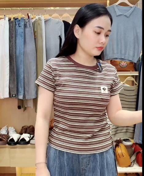  AT14-Áo Thun Sọc Phối Túi 