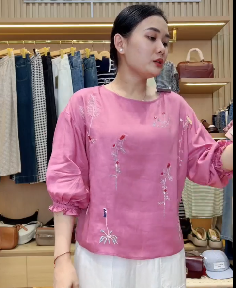  A332- Áo lụa Tencel Thêu Hoa 