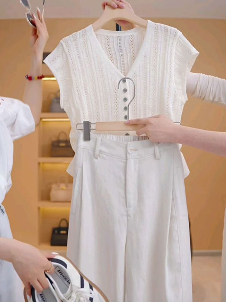  A356-Áo Len Lụa Băng Cổ V Hollow Thoáng Mát 