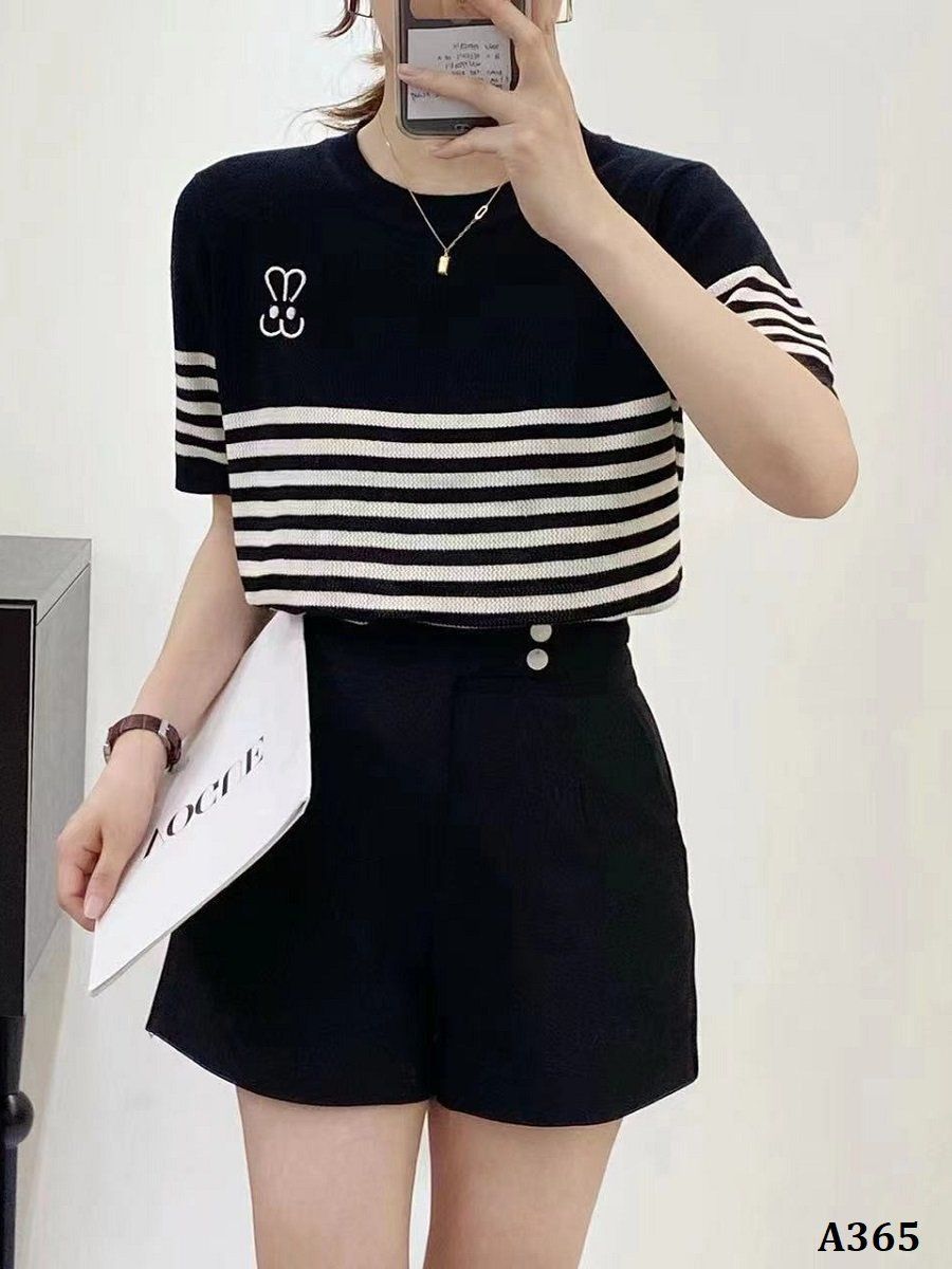  A365-Áo Len Lụa Thêu Thỏ Kẻ Sọc 