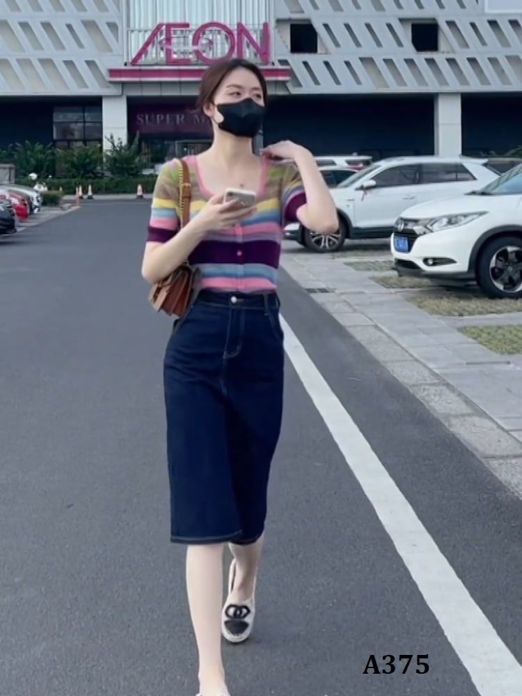  A375-Áo Len Sắc Màu Cầu Vồng Cổ U 
