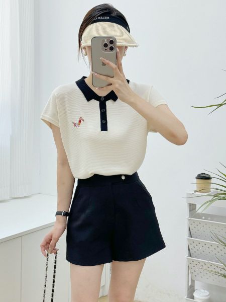  A431-Áo Len Lụa Cổ Vuông Thêu Ngựa 