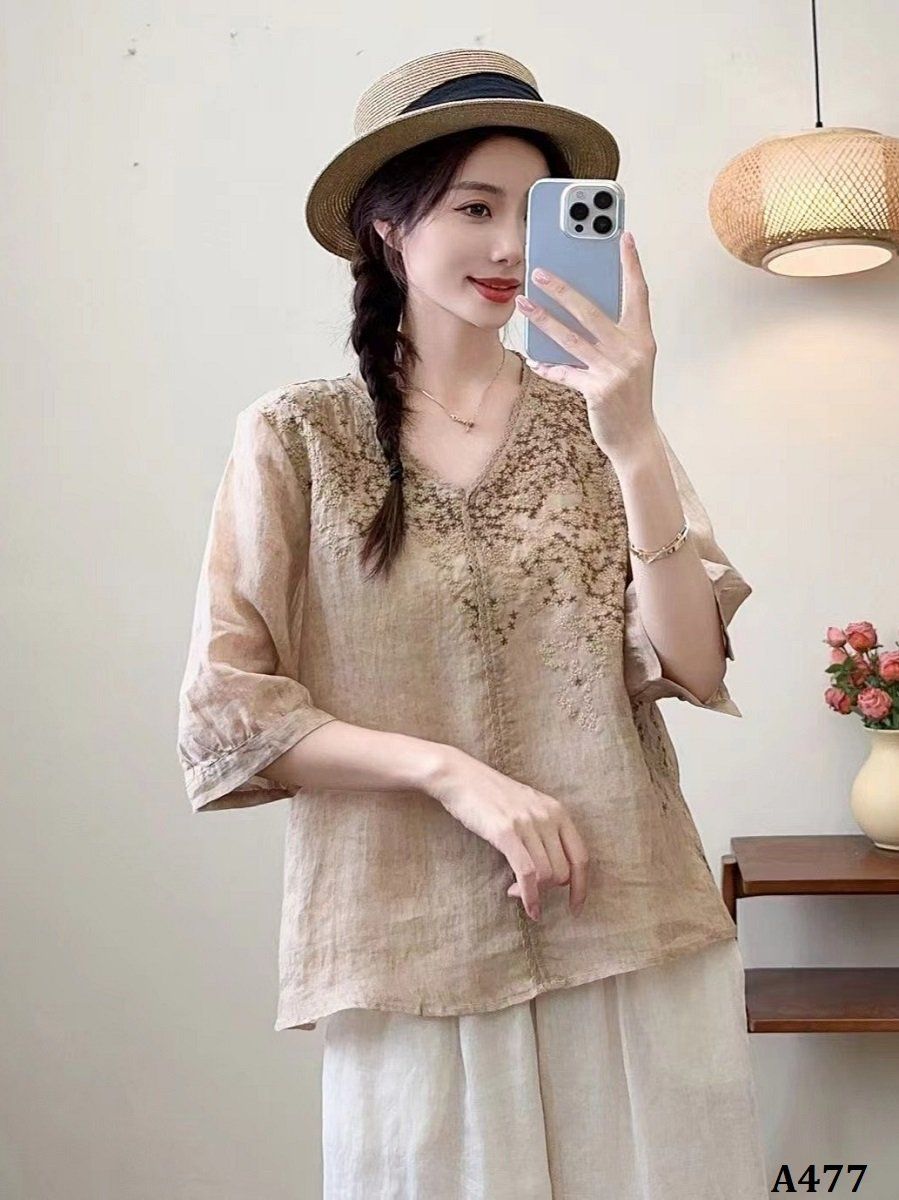  A477-Áo Ramie Cổ V Ren Thêu Nghệ Thuật 