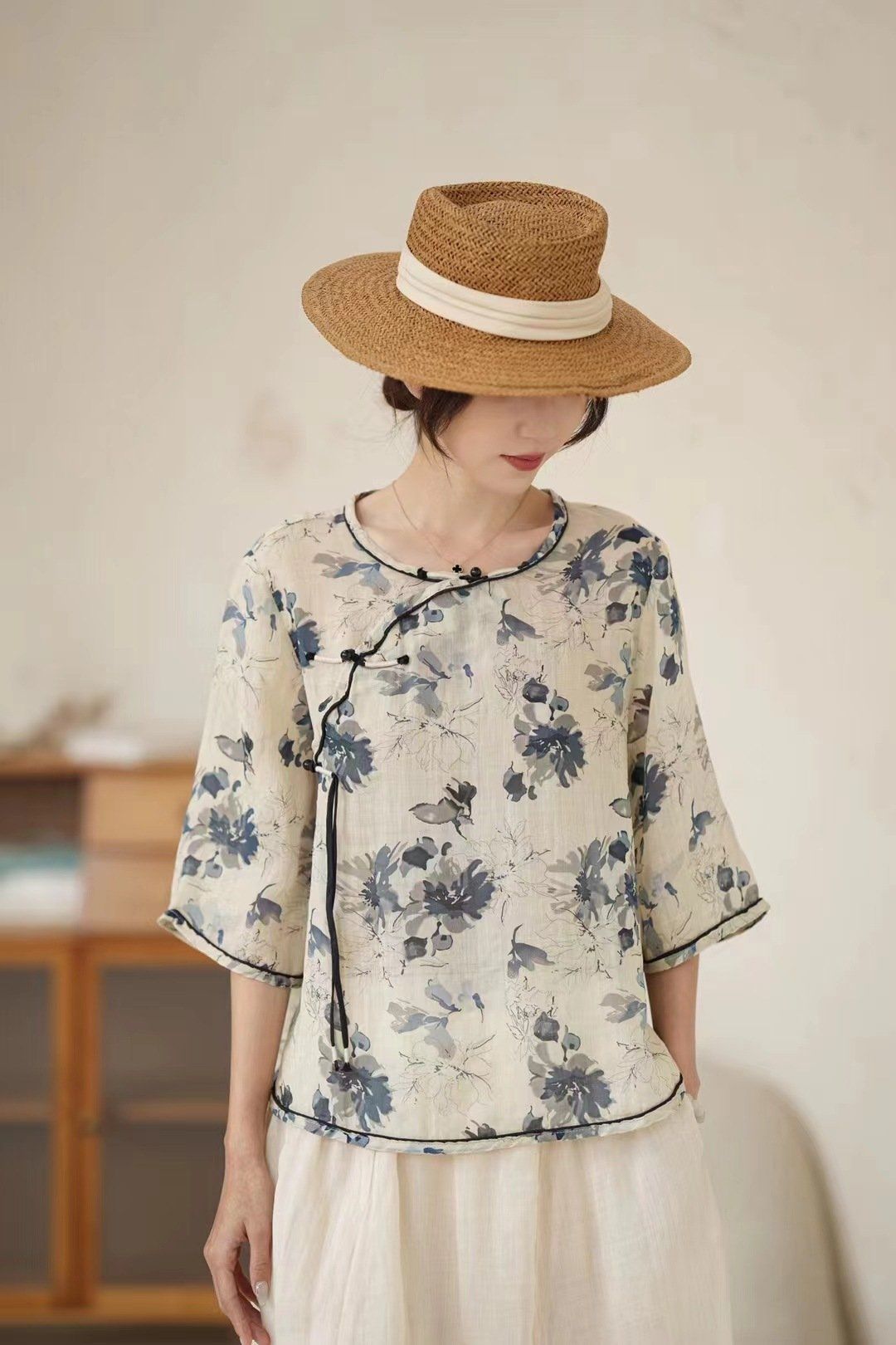  A545-Áo Ramie Họa Tiết Cổ Điển 