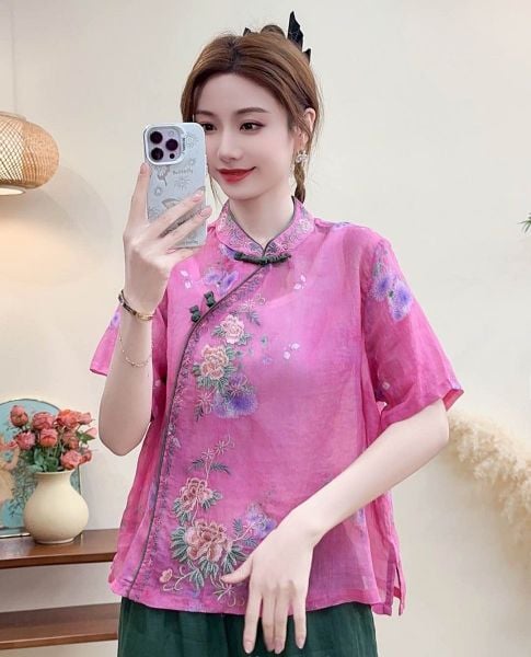  A554-Áo Ramie Thêu Hoa Viền Nút Xiên 