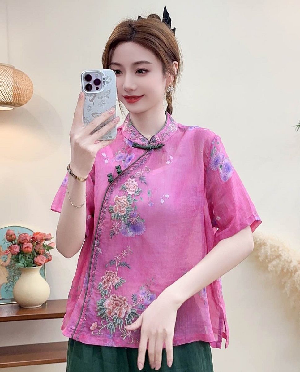  A554-Áo Ramie Thêu Hoa Viền Nút Xiên 