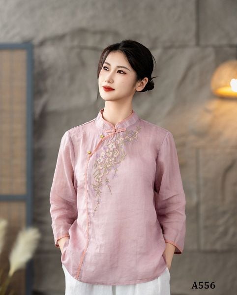  A556-Áo Ramie Thêu Hoa Cổ Đứng 