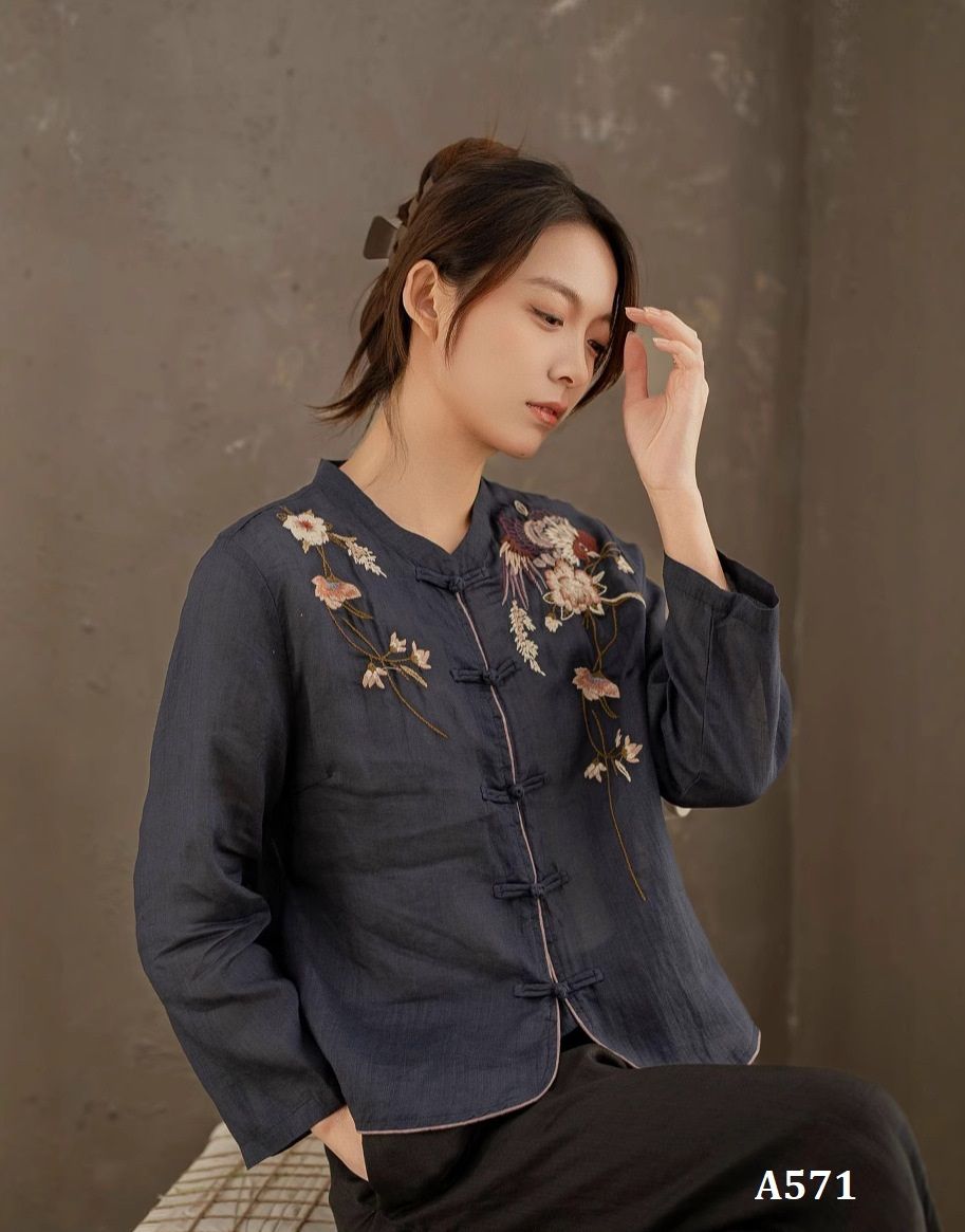  A571-Áo Ramie Thêu Hoa Nút Gài Nghệ Thuật 