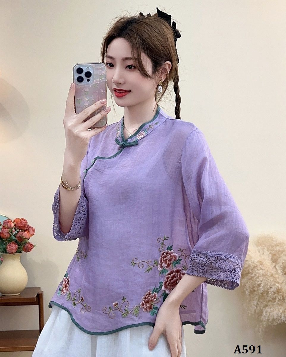  A591-Áo Ramie Nút Xiên Cổ Điển  Thêu Hoa Nghệ Thuật 