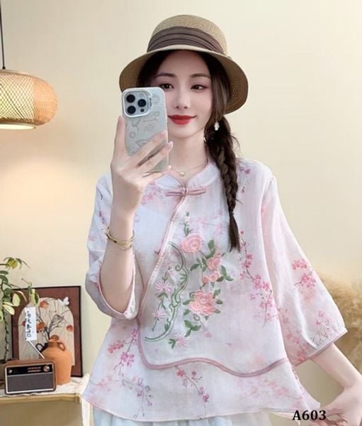  A603-Áo Ramie In Thêu Hoa Lá Nghệ Thuật Thanh Lịch Cổ Điển 