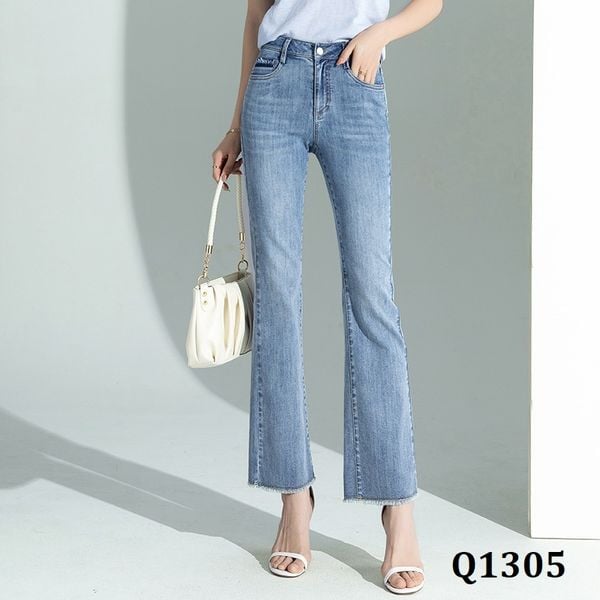  Q1305-Quần Jeans Tơ Tằm Ống Loe Cắt Túi 